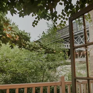 Historic House On The Bridge Holiday home